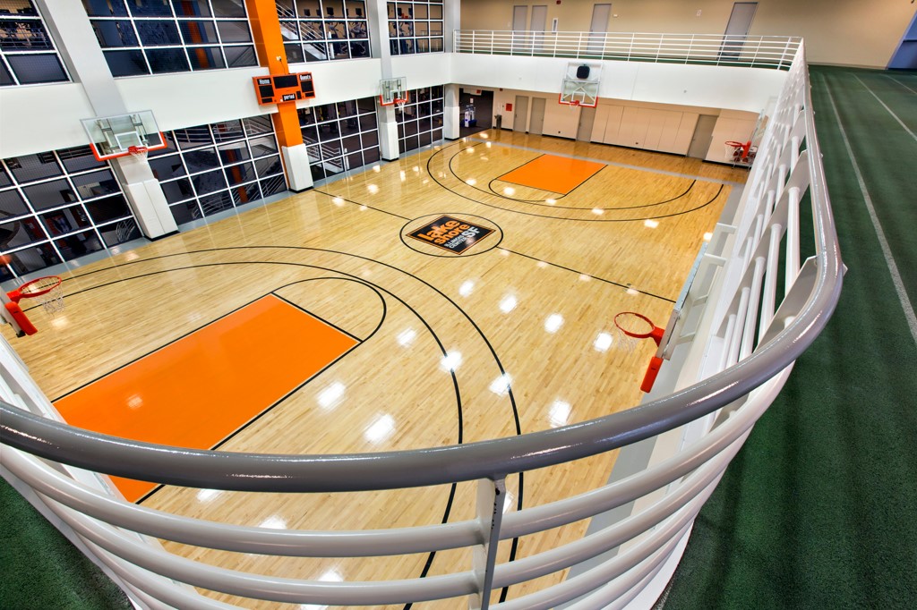 陕西榆林榆神能化职工篮球馆